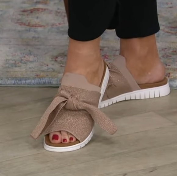 bernie mev. Shoes - Bernie Mev Rose Gold Knit Freesia Bow Sandals